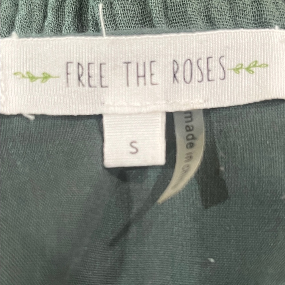 FREE THE ROSES Ruffled Sleeve Gauze Maxi PEASANT Dress - Sage Green SIZE S - Picture 8 of 8
